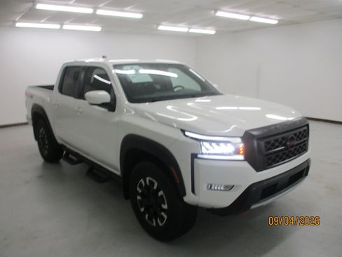 Used 2024 Nissan Frontier PRO-4X w/ Technology Package AWD/4WD image 1