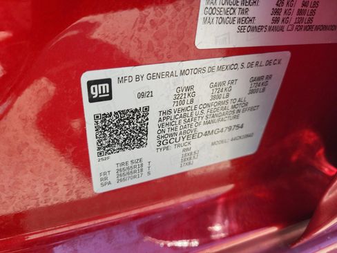 Certified 2021 Chevrolet Silverado 1500 RST image 26