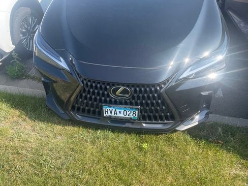 Used 2025 Lexus NX 350h AWD w/ Accessory Package (2T) image 5