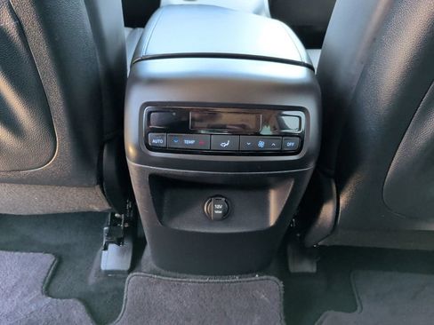 Used 2025 Hyundai Palisade SEL FWD image 36