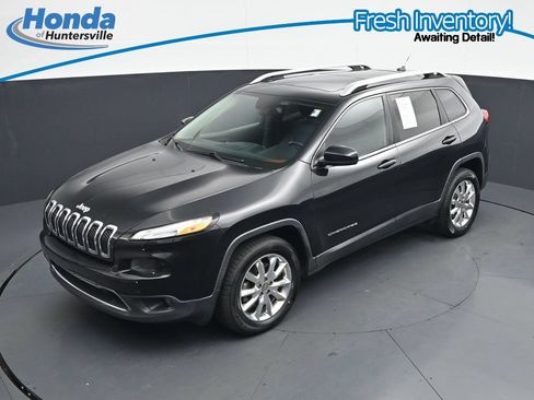 Used 2015 Jeep Cherokee Limited AWD/4WD image 20