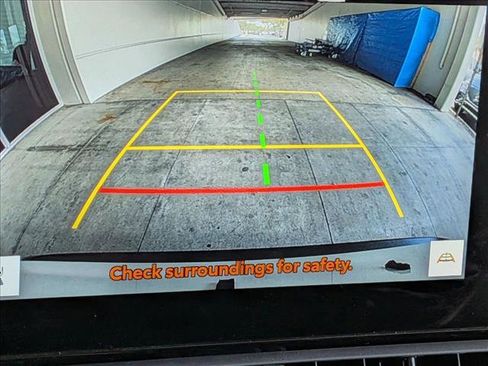 Used 2024 Toyota RAV4 XLE FWD image 12