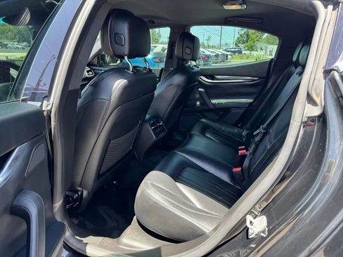 Used 2015 Maserati Ghibli image 8