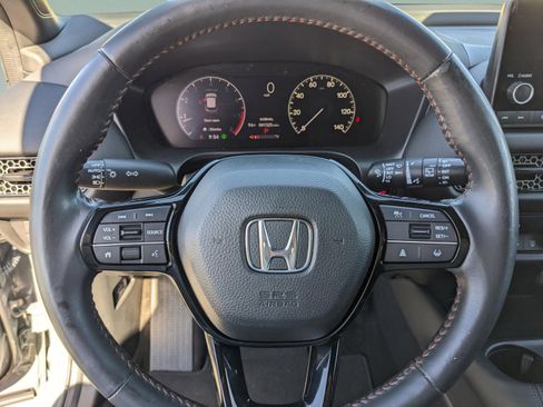 Used 2024 Honda HR-V Sport image 39