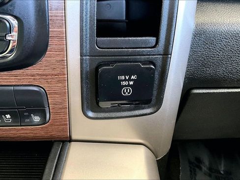 Used 2015 RAM 1500 Laramie w/ Convenience Group image 17