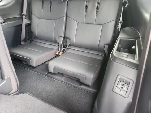 Used 2025 Lexus GX 550 AWD/4WD image 29