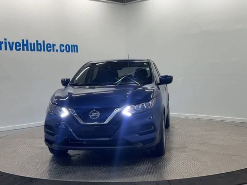 Used 2022 Nissan Rogue Sport S image 6