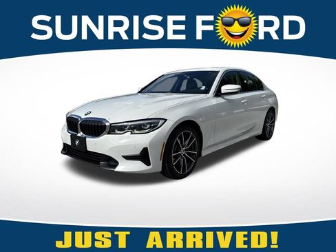Used 2020 BMW 330i Sedan w/ Convenience Package RWD image 1