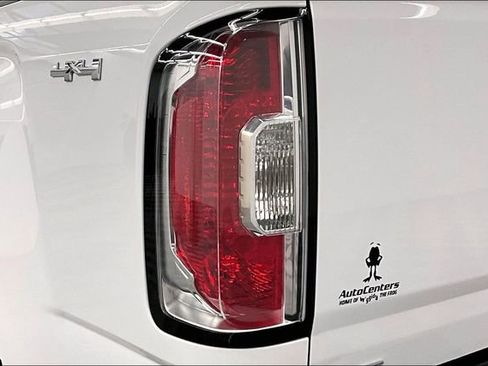 Used 2022 GMC Canyon Elevation image 35