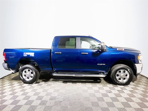 Used 2024 RAM 2500 Big Horn w/ Bed Utility Group image 9