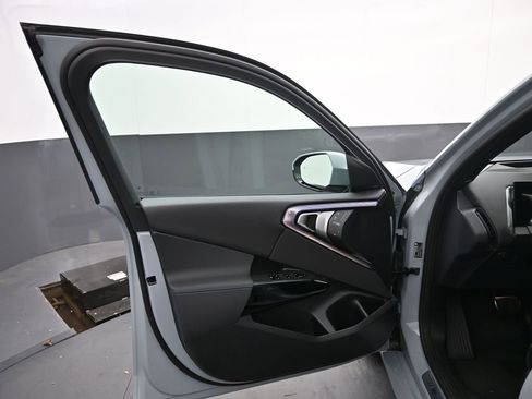 New 2026 BMW X3 xDrive30 w/ Premium Package image 10