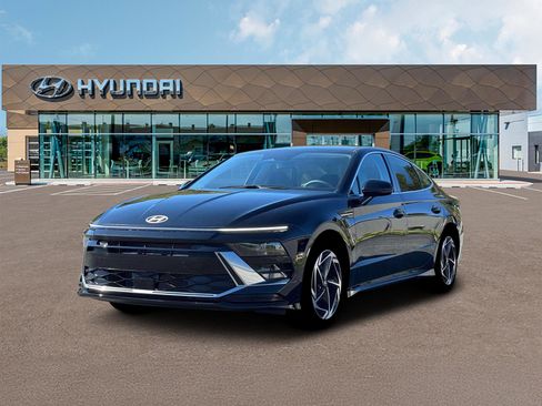 New 2026 Hyundai Sonata SEL image 1