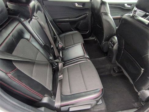 Used 2024 Ford Escape ST-Line w/ Tech Pack #1 image 27