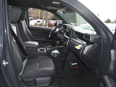 New 2026 Toyota Tacoma SR5 image 11