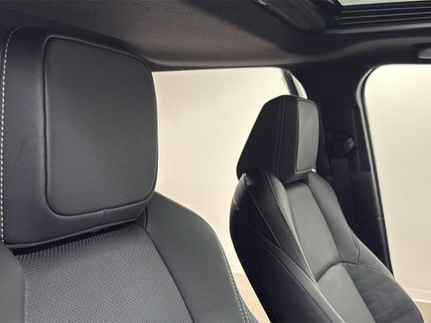 Certified 2025 Toyota 4Runner TRD Off-Road Premium image 19