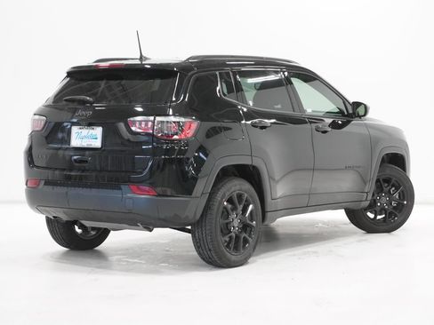 New 2026 Jeep Compass Latitude AWD/4WD image 23