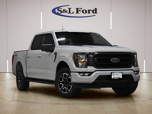 Used 2023 Ford F150 XLT w/ Equipment Group 301A Mid AWD/4WD image 8