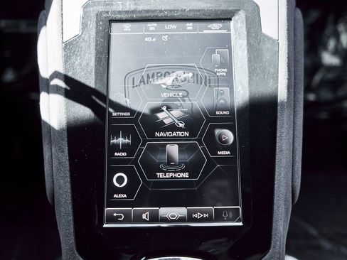 Used 2023 Lamborghini Huracan Tecnica RWD image 59