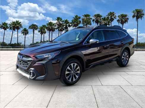 Used 2025 Subaru Outback Touring XT image 4