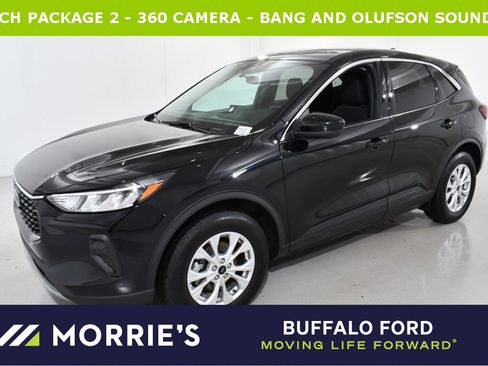 Used 2023 Ford Escape Active w/ Tech Pack #2 image 1