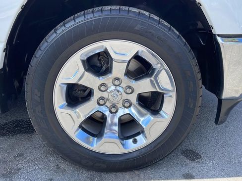 Used 2019 RAM 1500 Big Horn RWD image 12