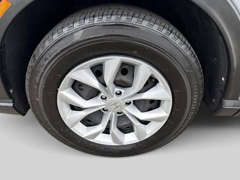 Certified 2023 Honda CR-V LX image 5