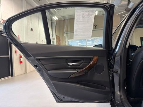 Used 2015 BMW 328i xDrive Sedan AWD/4WD image 27
