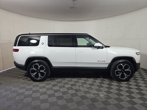 Used 2024 Rivian R1S Adventure AWD/4WD image 6