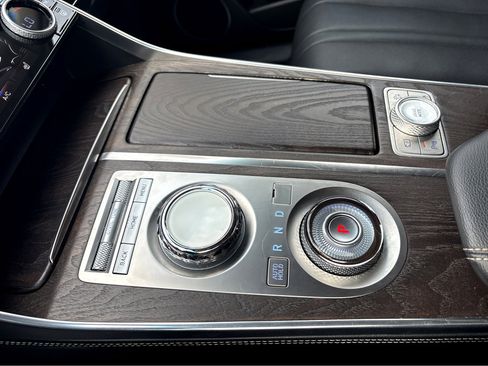 Used 2024 Genesis GV80 2.5T image 11