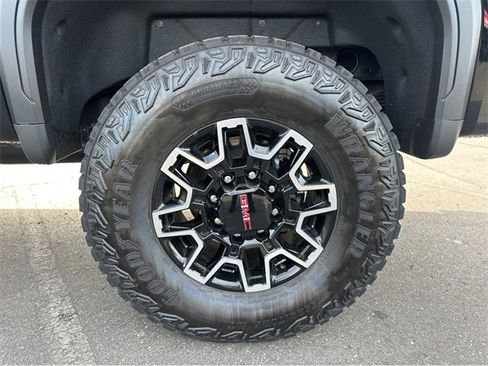 New 2026 GMC Sierra 2500 AT4X image 4