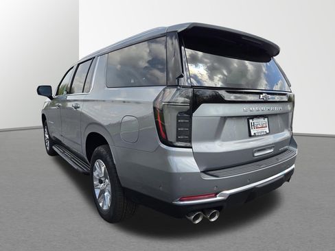 New 2026 Chevrolet Suburban Premier w/ Sun And Tow Package AWD/4WD image 4