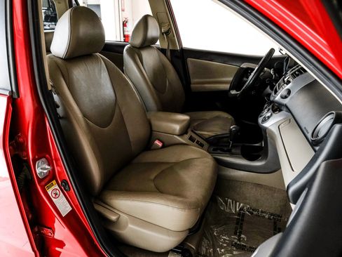 Used 2007 Toyota RAV4 Limited FWD image 30