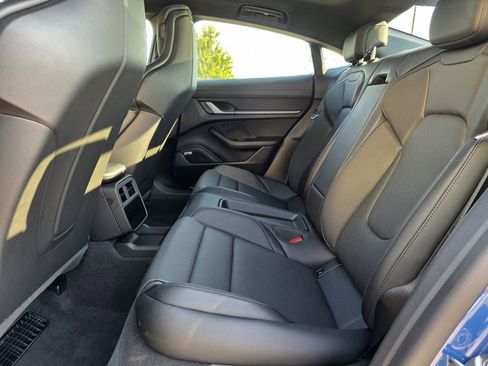 New 2025 Porsche Taycan image 29