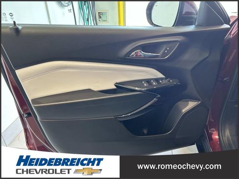 Certified 2024 Chevrolet Trax LT w/ Driver Confidence Package FWD image 10