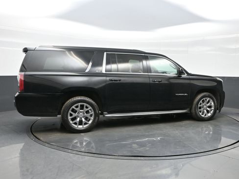 Used 2015 GMC Yukon XL SLT w/ Open Road Package image 6