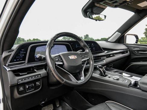 Used 2022 Cadillac Escalade Sport w/ Touring Package AWD/4WD image 3