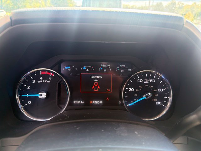 Used 2022 Ford F250 Lariat w/ Lariat Ultimate Package AWD/4WD image 22