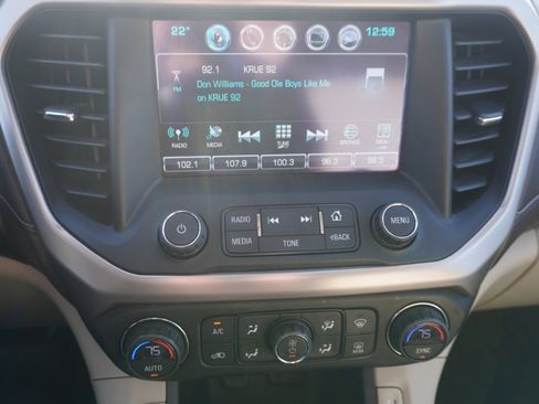 Used 2018 GMC Acadia Denali w/ Technology Package image 15