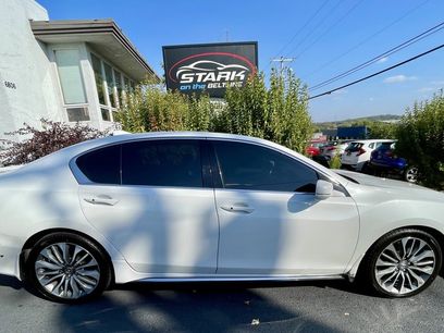 Used 2018 Acura RLX w/ Technology Package