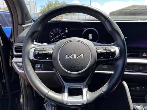 Certified 2024 Kia Sportage SX FWD image 11