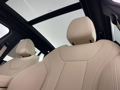 Used 2021 BMW X3 xDrive30e image 21