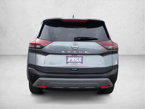 Used 2023 Nissan Rogue S AWD/4WD image 3