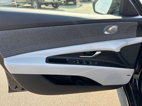 New 2026 Hyundai Elantra Limited w/ Cargo Package FWD image 12