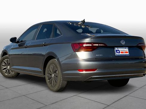 Used 2019 Volkswagen Jetta SEL w/ Cold Weather Package image 11