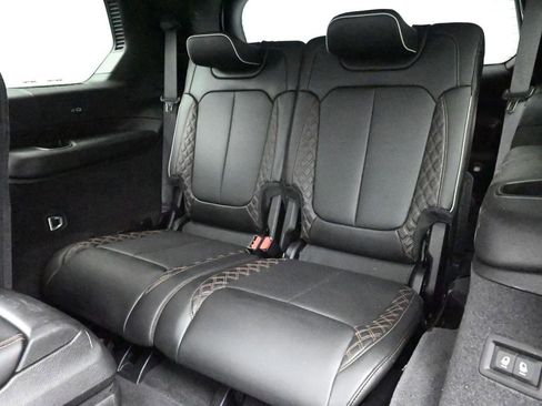 Used 2022 Jeep Grand Cherokee L Summit AWD/4WD image 21