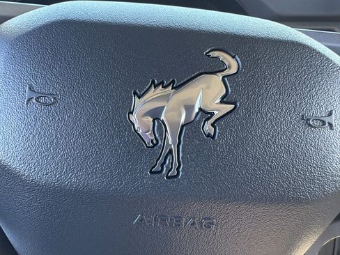 New 2025 Ford Bronco Badlands image 51