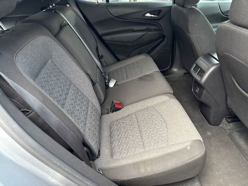 Used 2024 Chevrolet Equinox LT FWD image 15