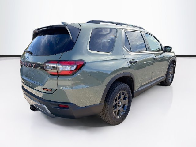 New 2026 Honda Pilot TrailSport image 7
