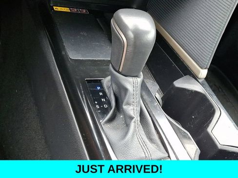 Used 2025 Toyota Camry SE w/ Convenience Package AWD/4WD image 15