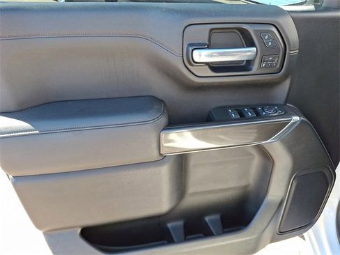 Used 2021 GMC Sierra 1500 AT4 image 9